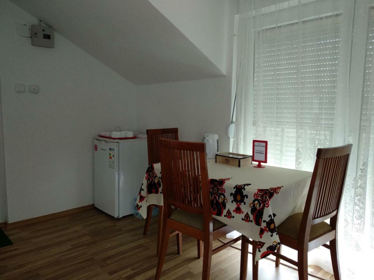 Family House Near Motorway 6 Guests 3 Bedrooms Veles Exterior foto