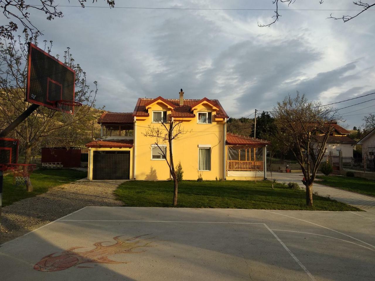 Family House Near Motorway 6 Guests 3 Bedrooms Veles Exterior foto
